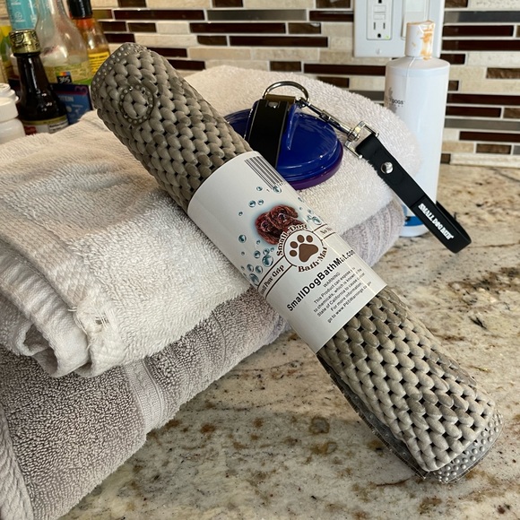 Small Dog Bath Mat ( set of 2 ) - Picture 9 of 11